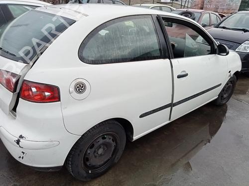 Right taillight SEAT IBIZA III (6L1) 1.9 SDI | BP9832500C35 