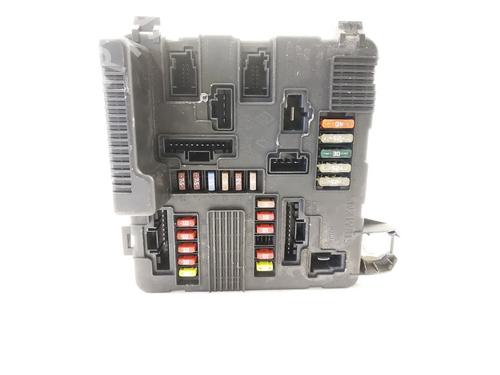 Used Fuse box Fuse box 38752175 38752175