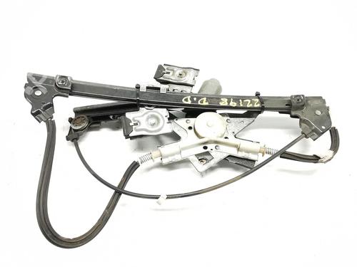 Alzacristallo anteriore destro Alzacristallo anteriore destro SEAT IBIZA II (6K1) 1.9 SDI (68 hp) 33268782 33268782