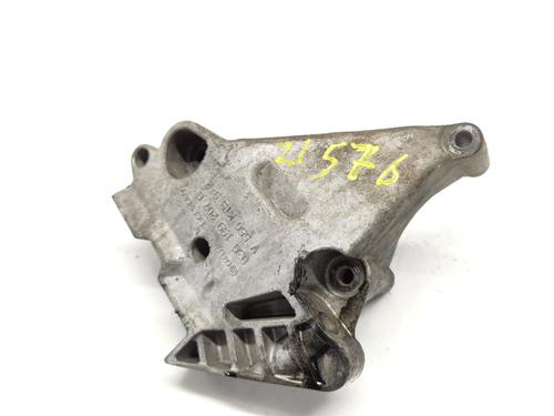 Used Engine mount Engine mount SEAT LEON (1P1) 2.0 TDI 16V (140 hp) 36377963 36377963