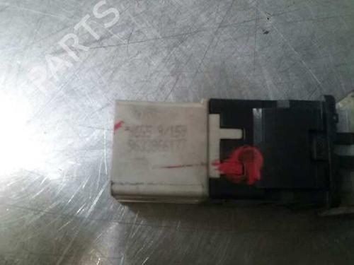 Warning switch CITROËN XANTIA (X2) 2.0 HDI 109 | BP8434976I22 