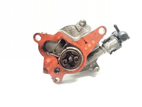 Used Vacuum pump RENAULT TRAFIC II Van (FL) 2.0 dCi 115 (FL01, FL0U) (114 hp) 27541843