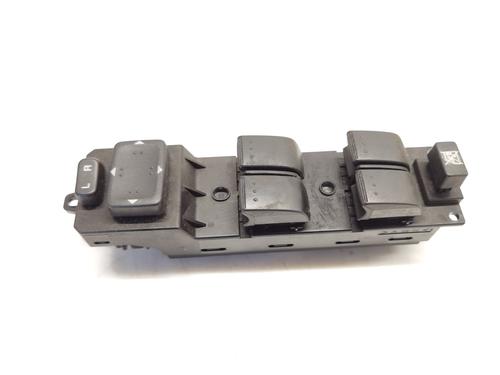 Used Left front window switch Left front window switch MAZDA 5 (CR) 2.0 CD (CR19) (143 hp) 39803060 39803060