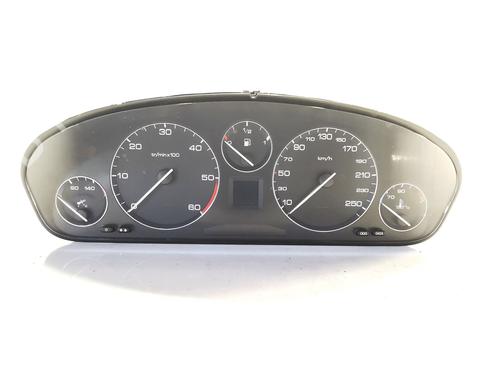 Used Instrument cluster PEUGEOT 607 (9D, 9U) 2.2 HDi (133 hp) 28125454