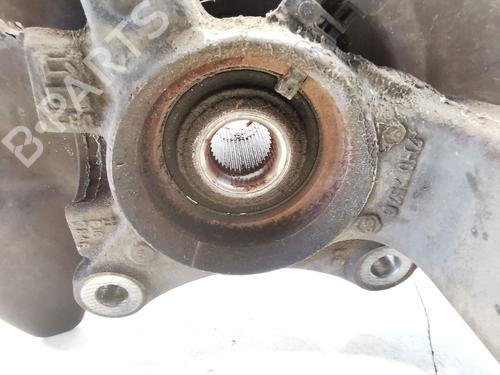 Left front steering knuckle VW TRANSPORTER T5 Van (7HA, 7HH, 7EA, 7EH) 2.5 TDI | BP29889821M25
