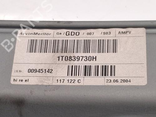 Rear right window mechanism VW TOURAN (1T1, 1T2) 2.0 TDI 16V | BP30181960C25 