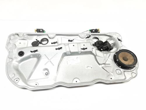 Rudehejsemekanisme ventre foran Rudehejsemekanisme ventre foran VW POLO IV (9N_, 9A_) 1.2 (60 hp) 33854683 33854683