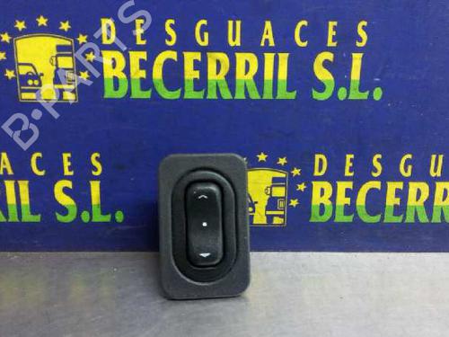 Used Right front window switch OPEL MERIVA A MPV (X03) [2003-2010]  8441069