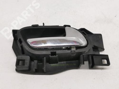 Used Front right interior door handle Front right interior door handle CITROËN JUMPY II (VF7) 2.0 HDi 120 (120 hp) 10325840 10325840