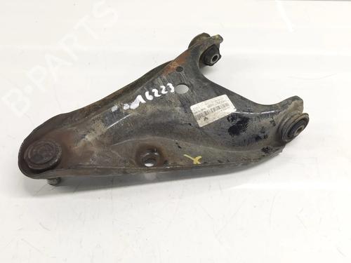 Used Right front suspension arm DACIA DOKKER MPV (KE_) 1.5 dCi / Blue dCi 75 (KEAJ, KEAH, KEJW) (75 hp) 12991198