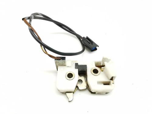 Used Tailgate lock FORD PUMA (EC_) [1997-2002]  17990831