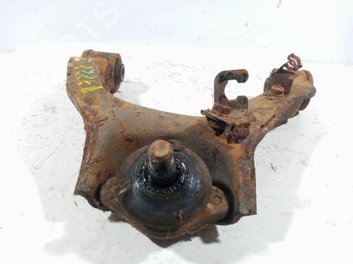 Venstre fortil bærearm MITSUBISHI PAJERO III (V7_W, V6_W) 3.2 Di-D (V68W, V78W) | BP8490591M12 