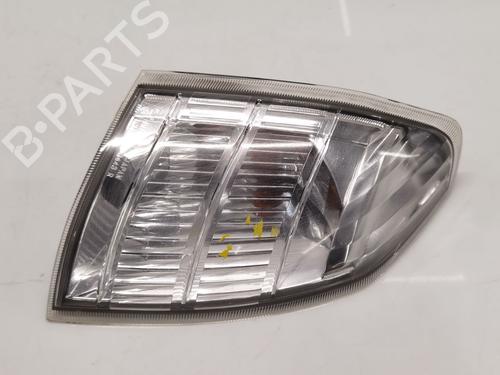 Used Right front fog light NISSAN X-TRAIL I (T30) 2.2 Di 4x4 (114 hp) 28544809