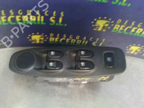 Used Left front window switch HYUNDAI ACCENT II (LC) 1.3 (86 hp) 8435227