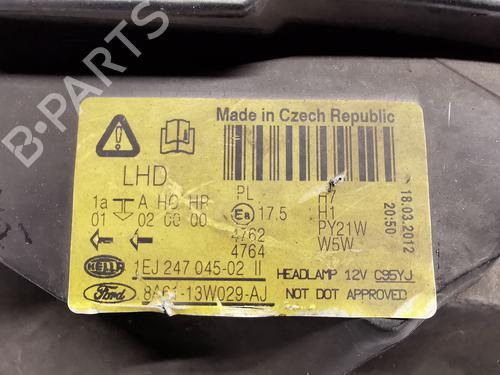 Right headlight FORD FIESTA VI (CB1, CCN) 1.25 | BP26586972C29 