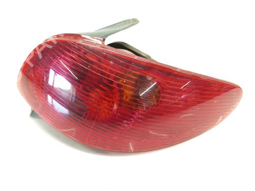 right-taillight-peugeot-206-hatchback-2ac-1998-1999-2000-2001-2002-2003-2004-2005-2006-2007-2008-2009-2010-2011-2012-31132054 main image