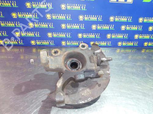 Used Left front steering knuckle VW TRANSPORTER T4 Van (70A, 70H, 7DA, 7DH) 1.9 TD (68 hp) 8428542