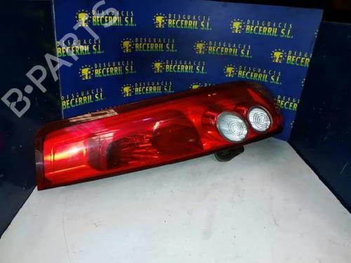 Used Right taillight FORD FIESTA V (JH_, JD_) [2001-2014]  17174114