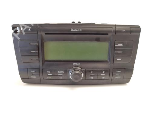 Used Radio SKODA OCTAVIA II (1Z3) [2004-2013]  15005592