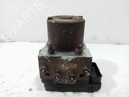 ABS pump HYUNDAI TRAJET (FO) 2.0 CRDi (113 hp) 9518528