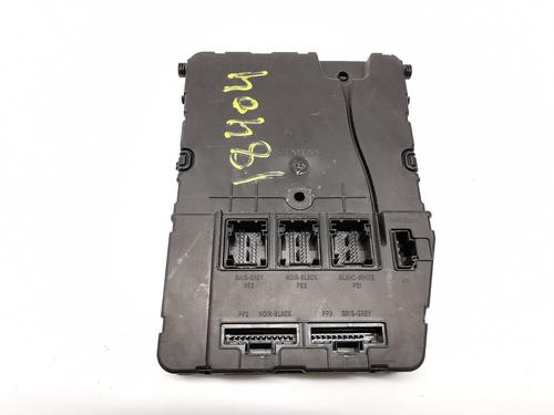 Used Electronic module RENAULT SCÉNIC II (JM0/1_) [2003-2010]  25382430