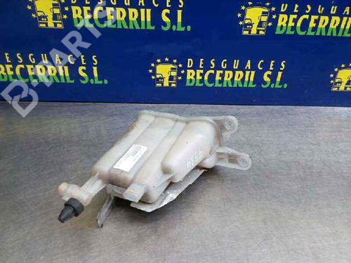 expansion-tank-audi-a5-8t3-30-tdi-8k0121405a-2007-2008-2009-2010-2011-2012-2013-2014-2015-2016-2017-8458495 main image