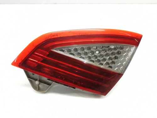 Used Right tailgate light Right tailgate light 37172657 37172657