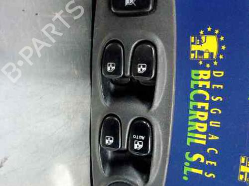 Used Left front window switch HYUNDAI ACCENT II Saloon (LC) [1999-2017]  8450133