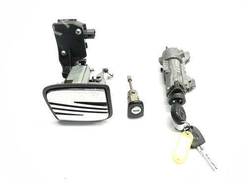 Used Electronic module SEAT CORDOBA (6L2) 1.9 TDI (100 hp) 32744854