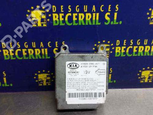 Used ECU airbags ECU airbags KIA CARNIVAL II (GQ) 2.9 CRDi (144 hp) 8448131 8448131
