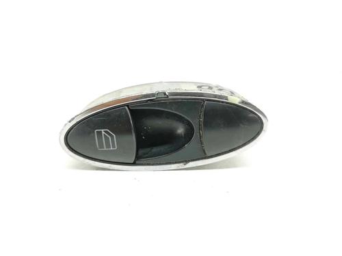Used Right front window switch MERCEDES-BENZ E-CLASS (W211) E 320 CDI (211.026) (204 hp) 8482596