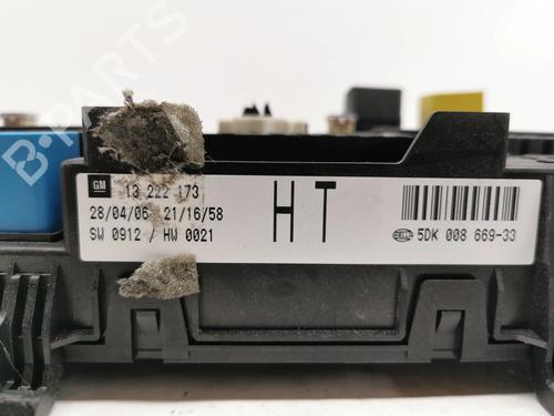 Fuse box OPEL ASTRA H (A04) 1.7 CDTI (L48) | BP10043361E1 