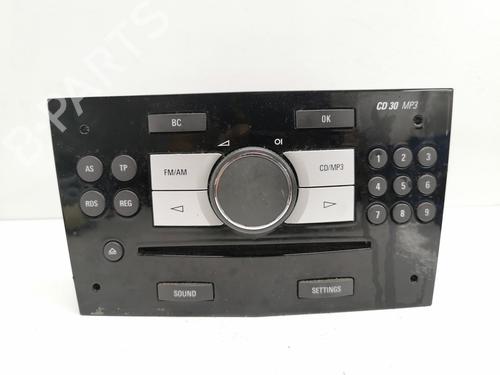 Used Radio OPEL ZAFIRA / ZAFIRA FAMILY B (A05) 1.9 CDTI (M75) (120 hp) 8480061