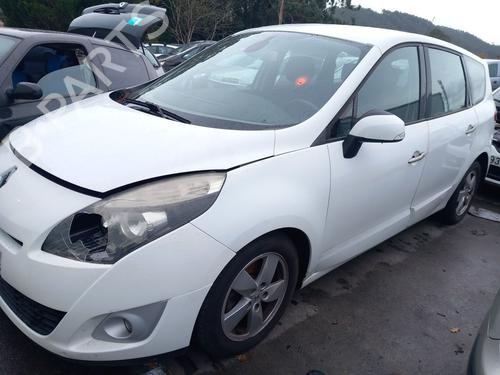 Left front window switch RENAULT GRAND SCÉNIC III (JZ0/1_) 1.9 dCi (JZ0J, JZ0N, JZ1K, JZ1S) | BP31189877I27