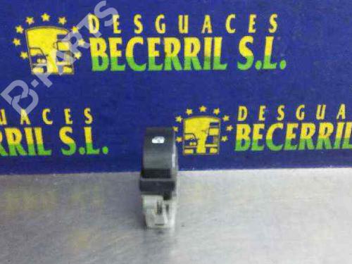 Used Right front window switch Right front window switch RENAULT ESPACE IV (JK0/1_) 3.0 dCi (JK0J, JK0V) (177 hp) 8447960 8447960