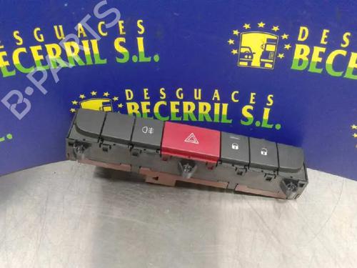 Used Warning switch PEUGEOT BOXER Van 2.2 HDi 120 (120 hp) 8446056