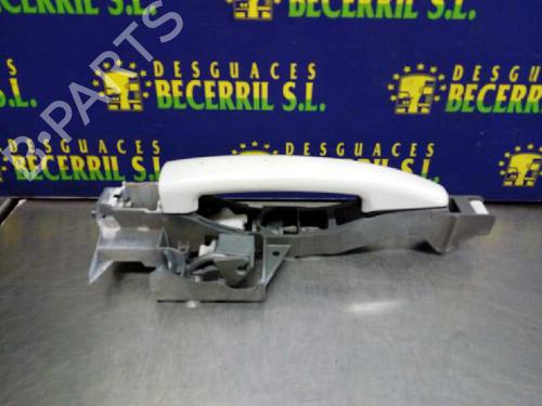 Used Front left exterior door handle PEUGEOT 3008 I MPV (0U_) 1.6 HDi (109 hp) 8443995