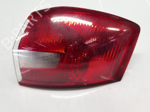 Używane Lampa tylna prawa FORD KUGA I 2.0 TDCi (140 hp) 28278087