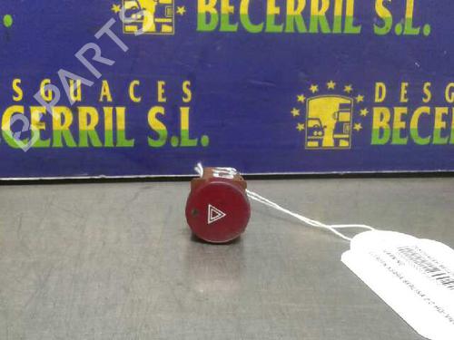 Used Warning switch CITROËN XSARA (N1) 2.0 HDi 90 (90 hp) 8455746