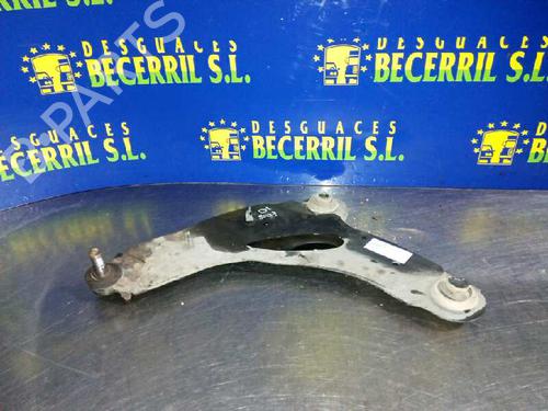 Used Left front suspension arm RENAULT TRAFIC II Bus (JL) 1.9 dCI 100 (JL0C) (101 hp) 8489122