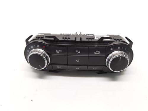AC-Styringsenhed/Manøvreenhed MERCEDES-BENZ A-CLASS (W176) A 200 CDI / d (176.008) (136 hp) 26013142
