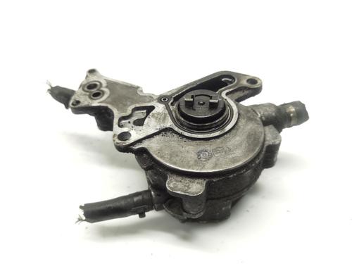 vacuum-pump-vw-passat-b55-3b3-2000-2001-2002-2003-2004-2005-36917247 main image