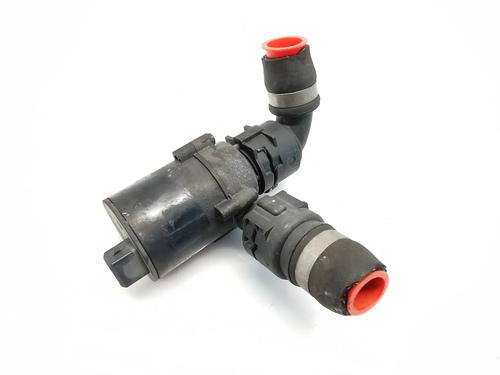 Used Auxiliary water pump BMW X5 (E70) xDrive 30 d (235 hp) 17991022