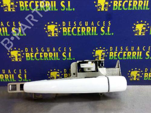 Used Rear left exterior door handle PEUGEOT 407 (6D_) 2.0 (6DRFNB, 6DRFNE) (136 hp) 8444684