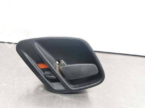 Used Front left interior door handle Front left interior door handle JEEP GRAND CHEROKEE II (WJ, WG) 2.7 CRD 4x4 (163 hp) 8462284 8462284