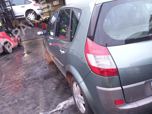 Left headlight RENAULT SCÉNIC II (JM0/1_) 1.5 dCi (JM1E, JM16) | BP31194069C28