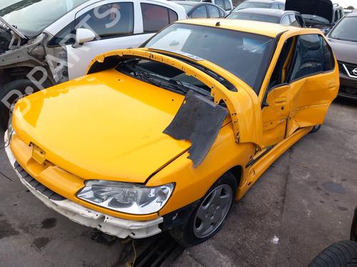 Left headlight PEUGEOT 306 Hatchback (7A, 7C, N3, N5) 2.0 HDI 90 | BP32426246C28 