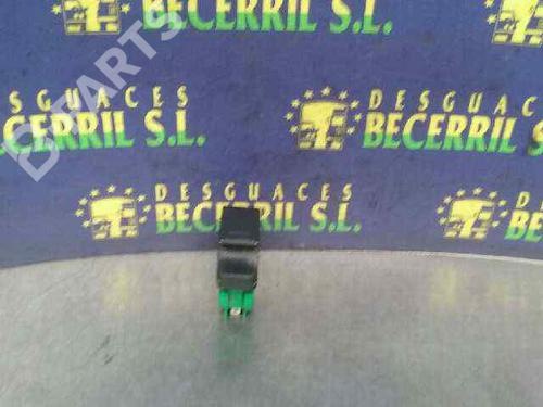 Used Right front window switch Right front window switch CITROËN C1 (PM_, PN_) 1.0 (68 hp) 8434982 8434982