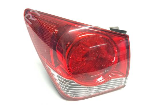left-taillight-chevrolet-cruze-j300-2009-32526553 main image