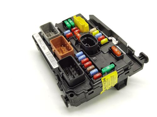 Used Fuse box CITROËN C3 II (SC_) 1.0 VTi 68 (68 hp) 28301944